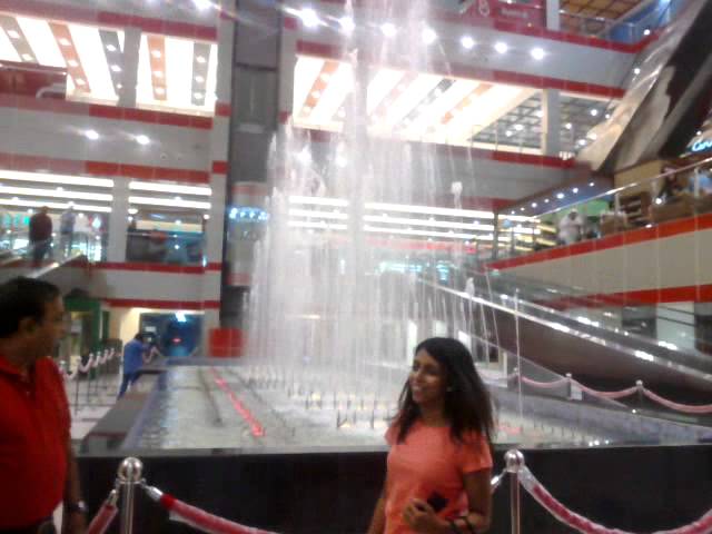 Ramli mall kuwait fountain.mp4