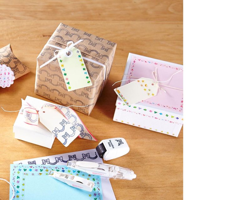 Roll and Stamp Decoration Set