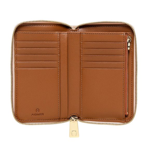Buy Adria dadino beige bill and card case Etienne Aigner Now at Special Price in KuwaitMegaDeals.com 2 Adria dadino beige bill and card case Etienne Aigner Bags & Wallets Shop Online at Special Price from Kuwait Mega Deals 2